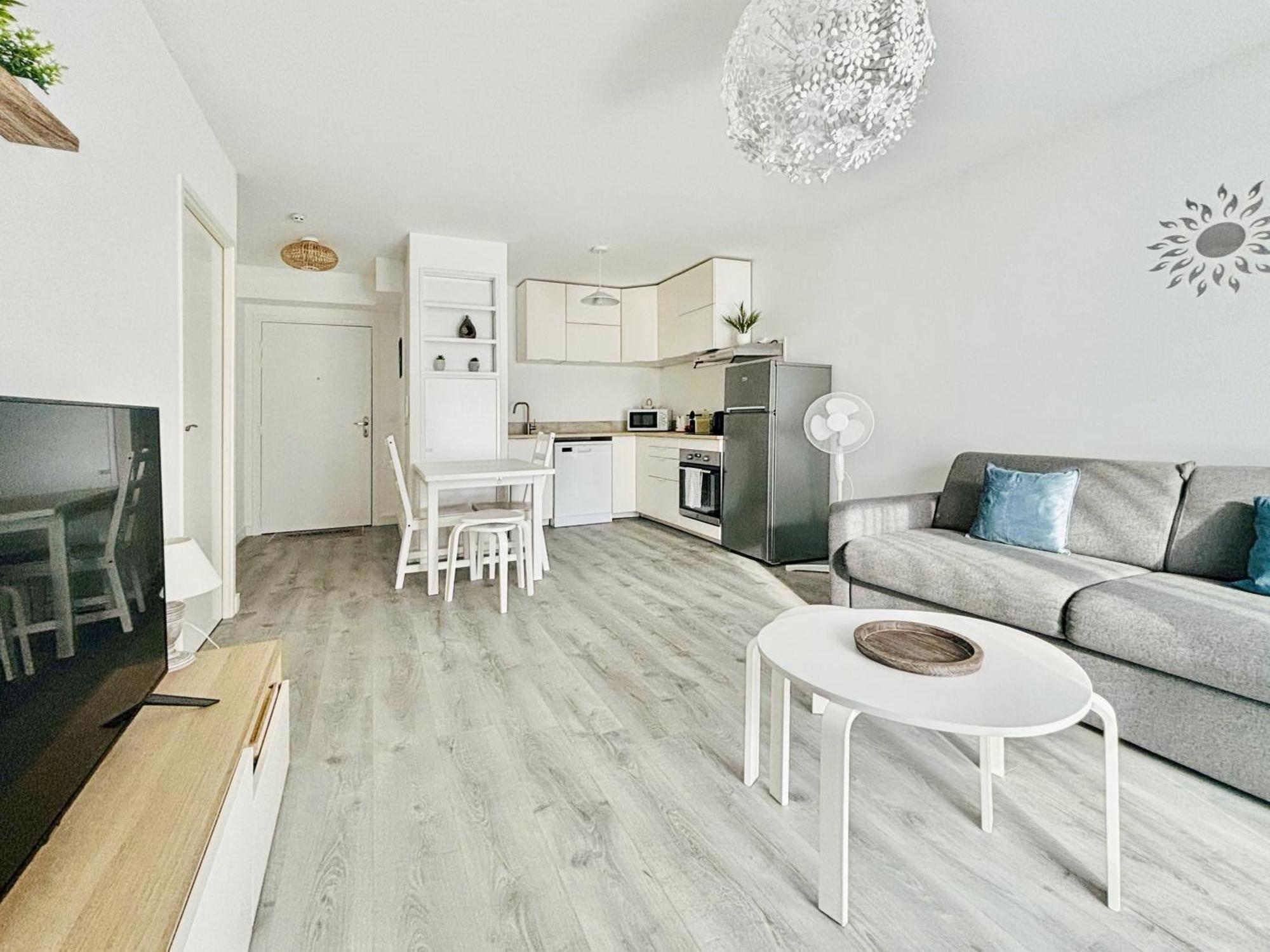 Sunny Suite Disneyland Paris - Rentaway Bnb Montévrain Exterior foto